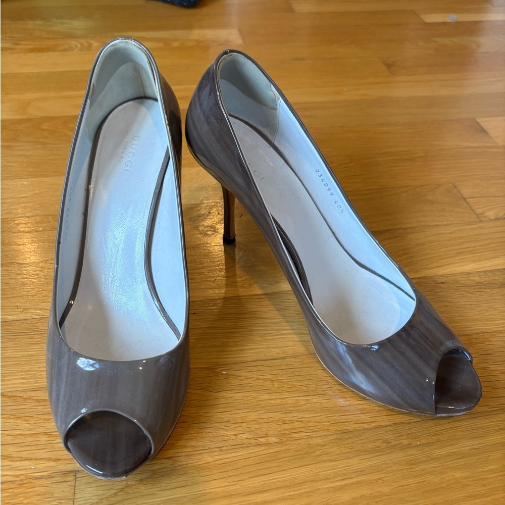 Gucci Taupe Peep Toe Heels